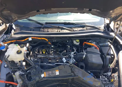 2021 Ford Escape Se Hybrid z USA, uszkodzony, nr VIN 1FMCU9BZ3MUB03828